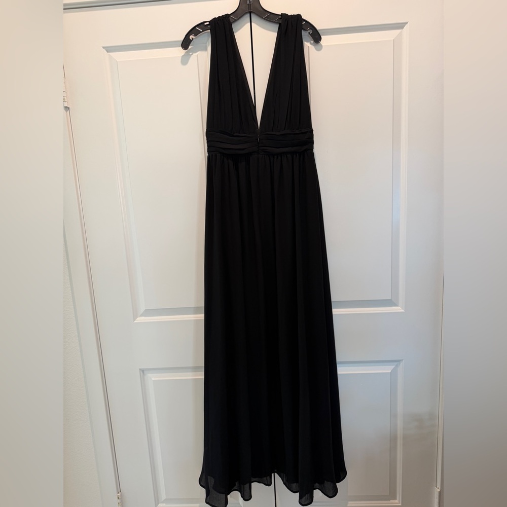 Lulu's Black Maxi Dress with Deep V and Leg Slit - Picture 5 of 7
